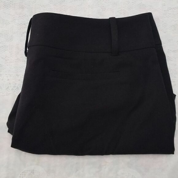 New York & Company 7th Ave Shorts NWOT - Picture 4 of 4